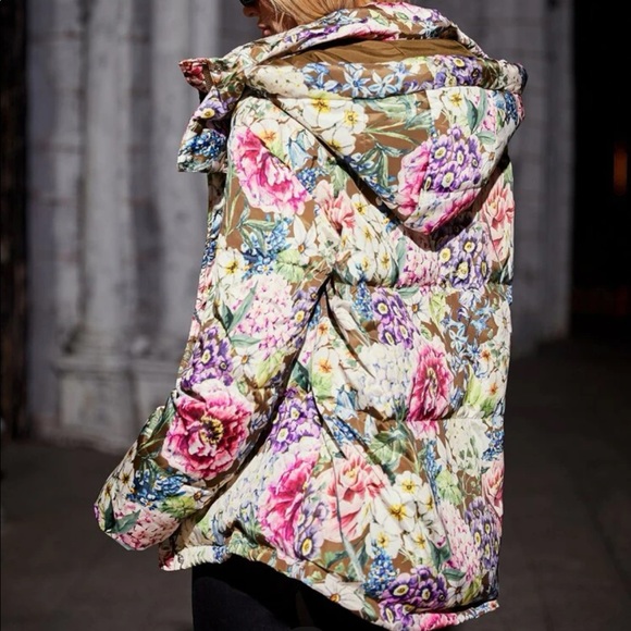 Floral jacket - Picture 3 of 4